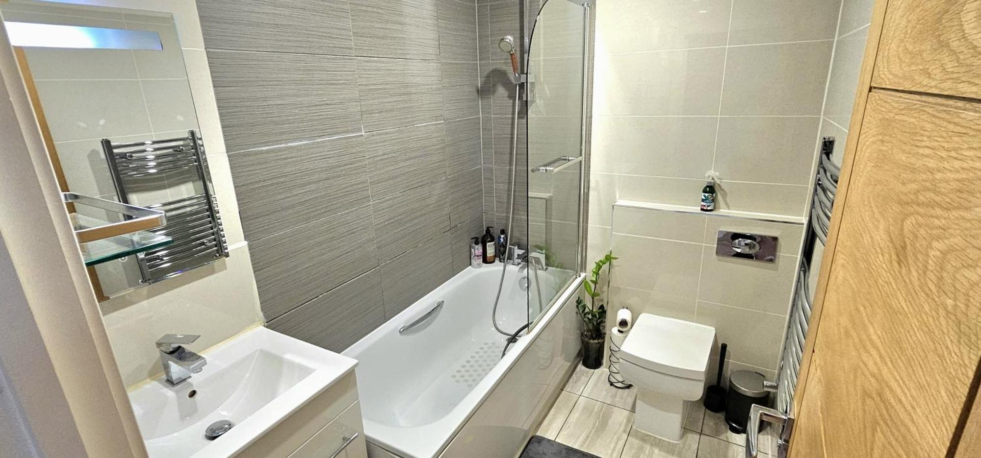 Alpha Accommodations Лондон Экстерьер фото